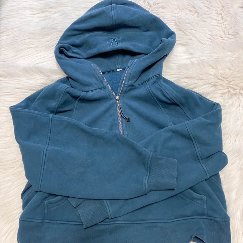 lululemon athletica Scuba half zip M/L